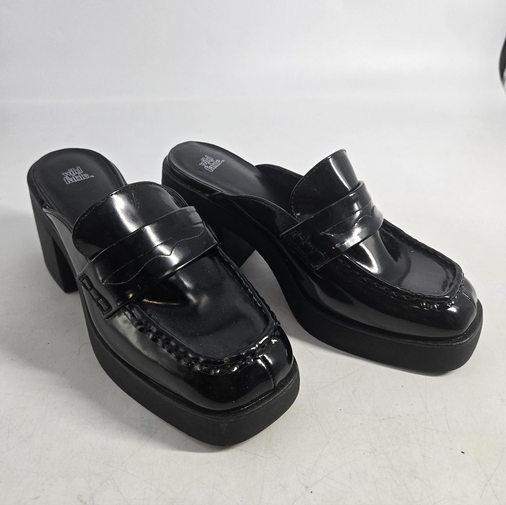 Wild Fable Black Faux Leather Mules Shoes 8